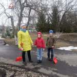 В Елабуге проходит общегородской субботник
